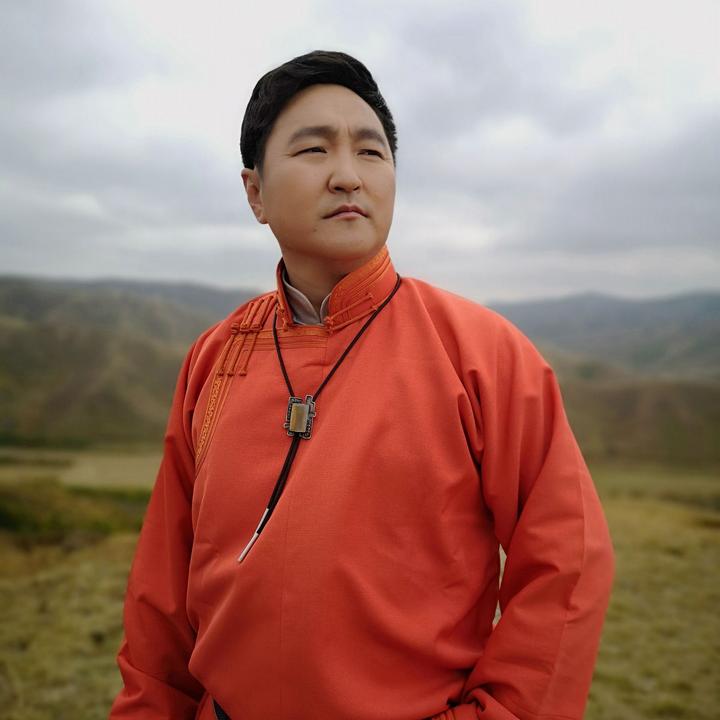 内蒙古歌手呼斯楞图片