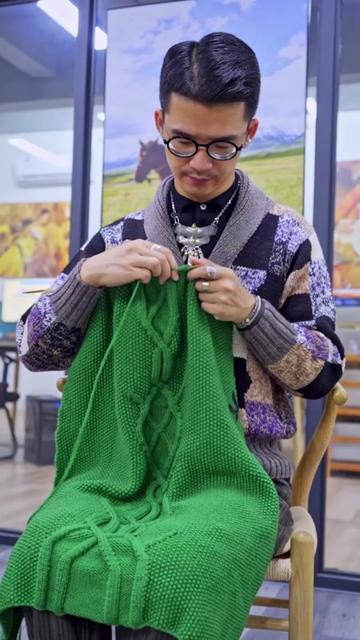 潘华尔姿手工毛衣的个人资料