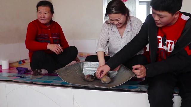 笨厨二美的个人资料